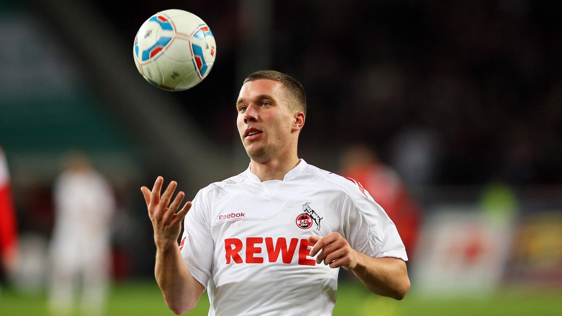 朗斯连续抢开局打出理想节奏,朗斯对战里尔